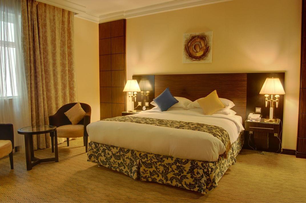ชาร์ญะห์ พาเลซ โฮเต็ล Hotel ชาร์จาห์ ภายนอก รูปภาพ