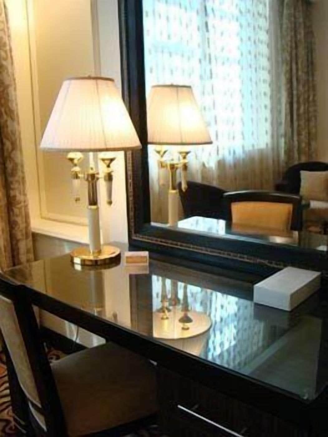 ชาร์ญะห์ พาเลซ โฮเต็ล Hotel ชาร์จาห์ ภายนอก รูปภาพ