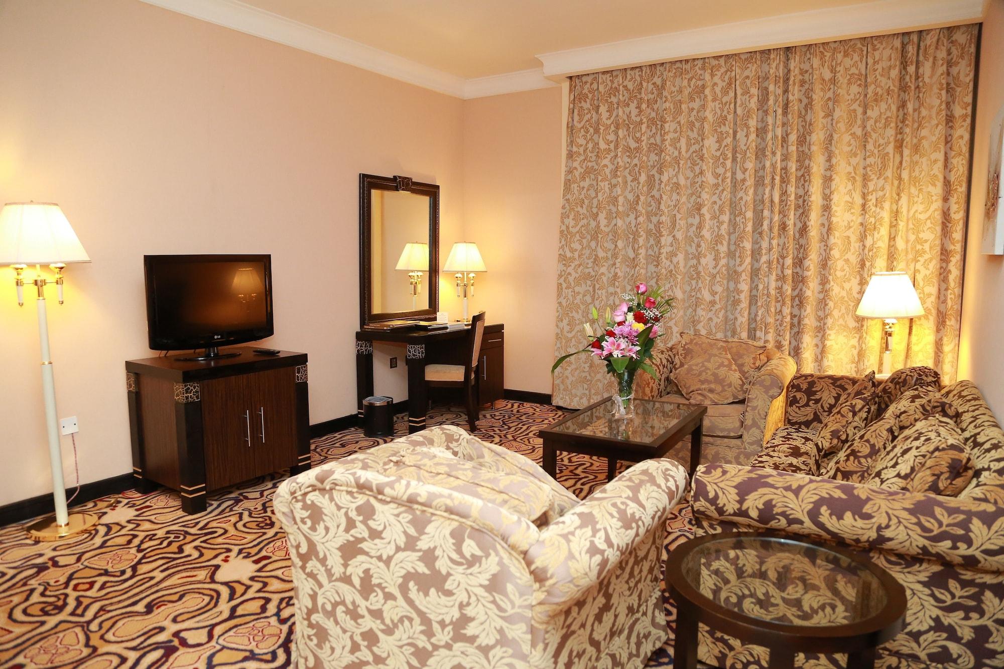 ชาร์ญะห์ พาเลซ โฮเต็ล Hotel ชาร์จาห์ ภายนอก รูปภาพ