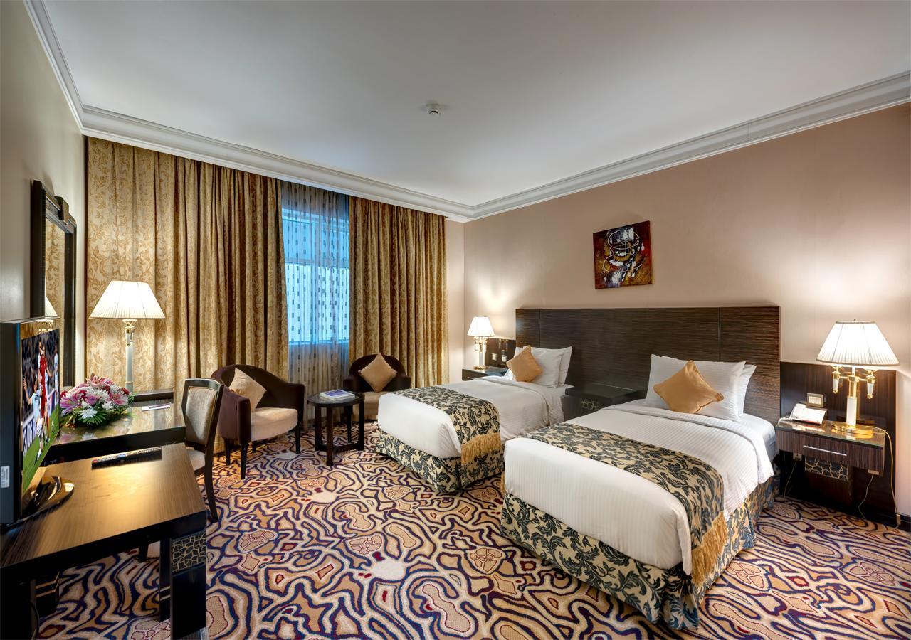 ชาร์ญะห์ พาเลซ โฮเต็ล Hotel ชาร์จาห์ ภายนอก รูปภาพ